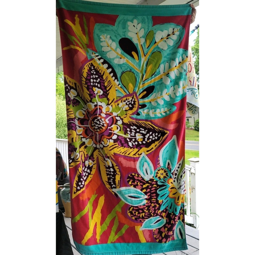 Vera Bradley Beach Towel RUMBA - Picture 1 of 11